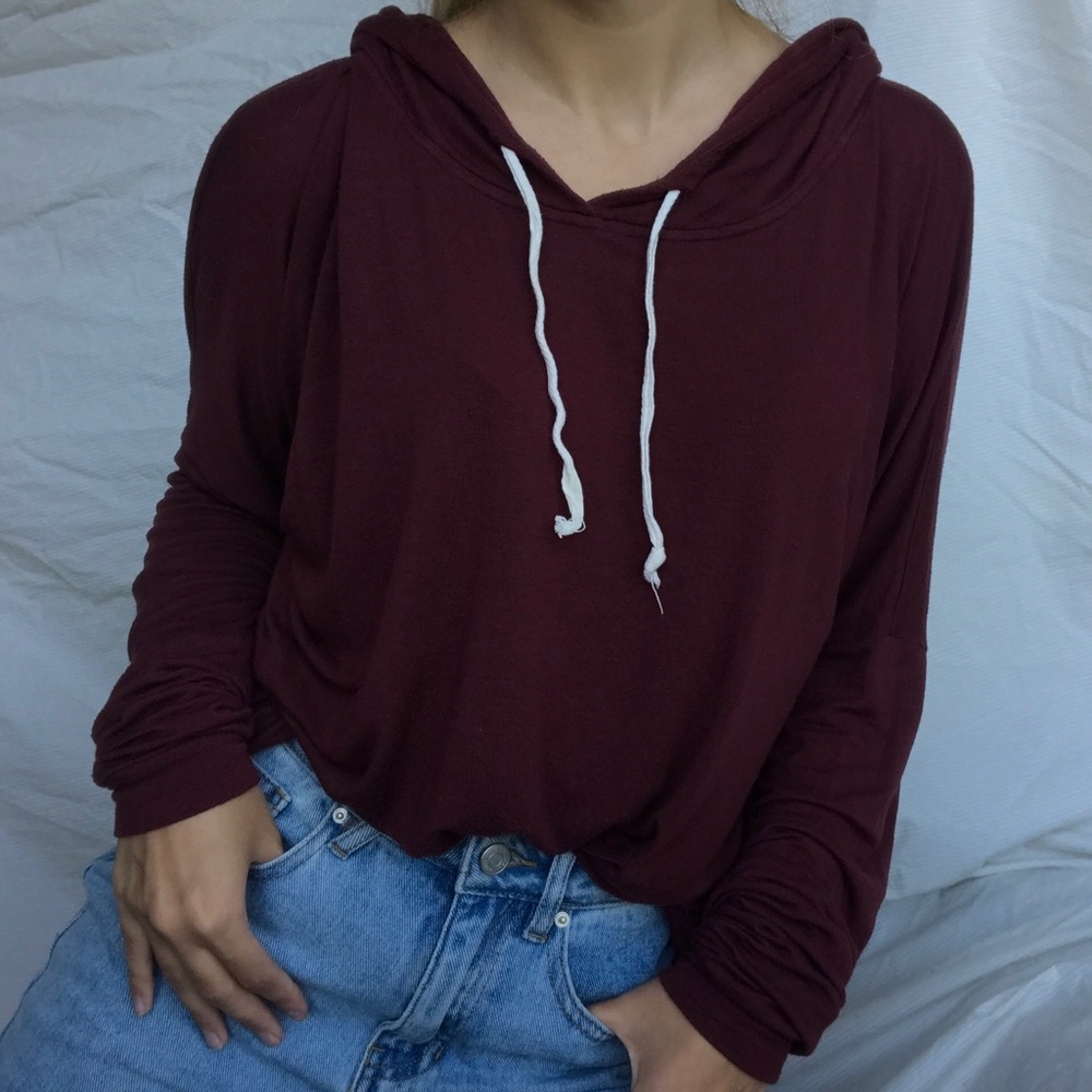 BRANDY MELVILLE SOFT SWEATER HOODIE MAROON RED GUC